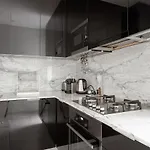 Prata Street-your In Διαμέρισμα