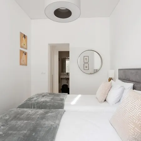 Apartament Prata Street-your In